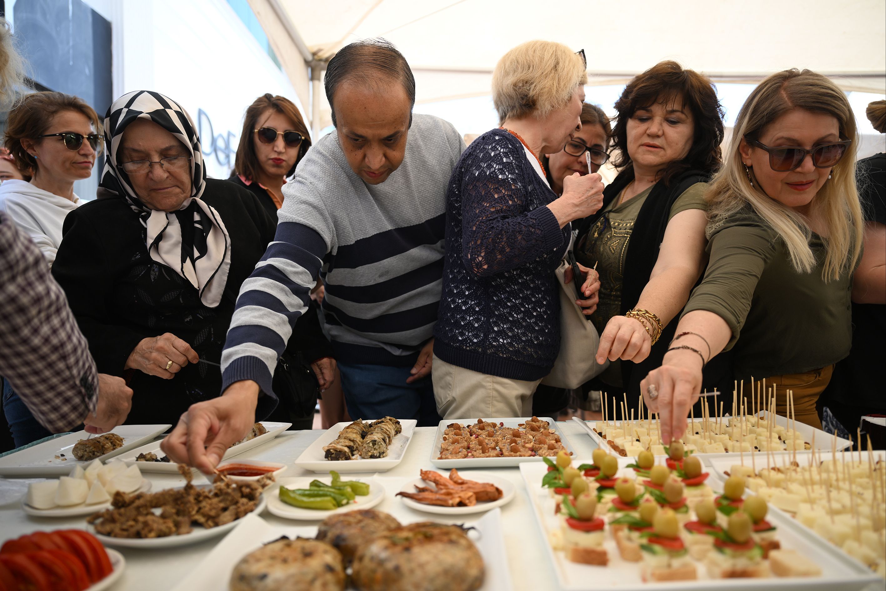 Türkiye'den dünyaya 81 ilden damak çatlatan lezzetler! Türk Mutfağı Haftası işte böyle kutlandı Türkiye'den dünyaya!