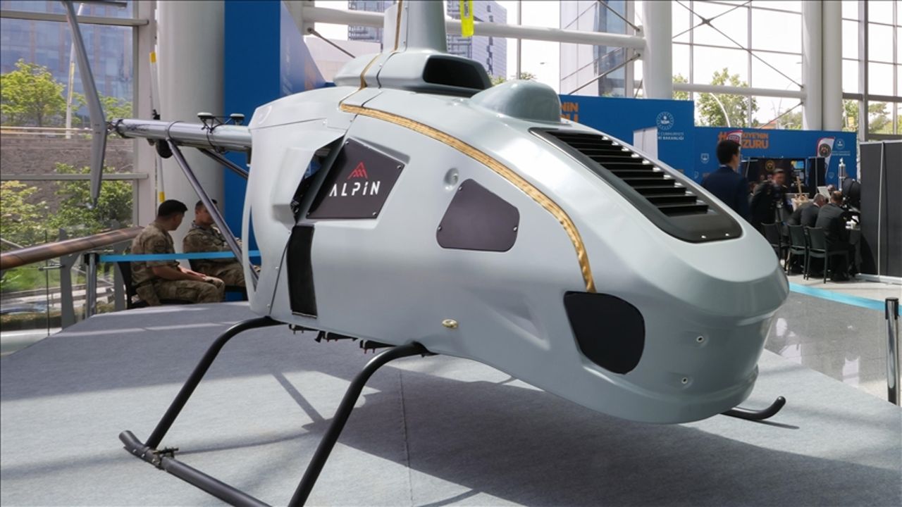 Türkiye&#039;nin insansız ilk helikopteri Alpin, deniz görevlerine hazırlanıyor!