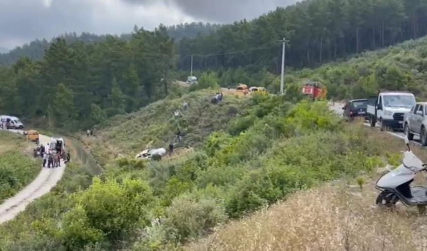 Bahçe işinden dönen aile felaketi yaşadı: 1 ölü, 3 yaralı - 1. Resim