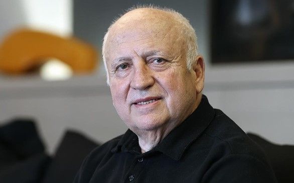 Canlı yayın konuğu Işın Çelebi, Eski ANAP İzmir milletvekili ve Devlet Bakanı olarak görev yaptı - 1. Resim