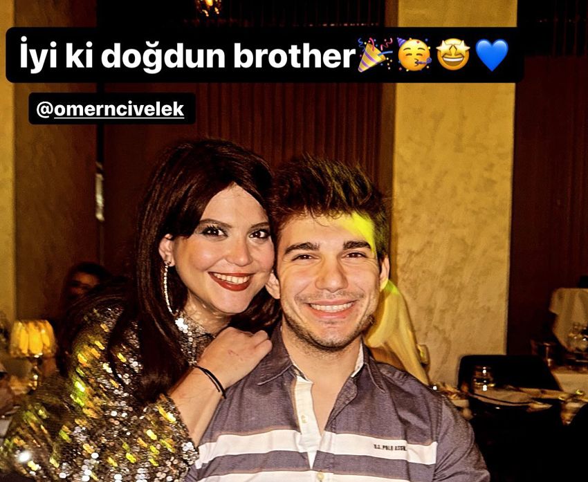 Kimse bilmiyordu: Kızılcık Şerbeti’nin Nilay’ı Feyza Civelek’in kardeşi de oyuncu çıktı Kimse bilmiyordu: Kızılcık Şerbeti’nin Nilay’ı Feyza Civelek’in kardeşi de oyuncu çıktı - 2. Resim