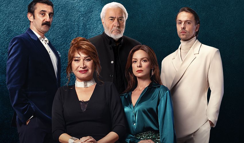 Sandık Kokusu'nun başrol oyuncusu Metin Akdülger diziden ayrıldı! Nedeni Uğur Yücel’le kavgası mı? Sandık Kokusu'nun başrol oyuncusu Metin Akdülger diziden ayrıldı! Nedeni Uğur Yücel’le kavgası mı? - 1. Resim