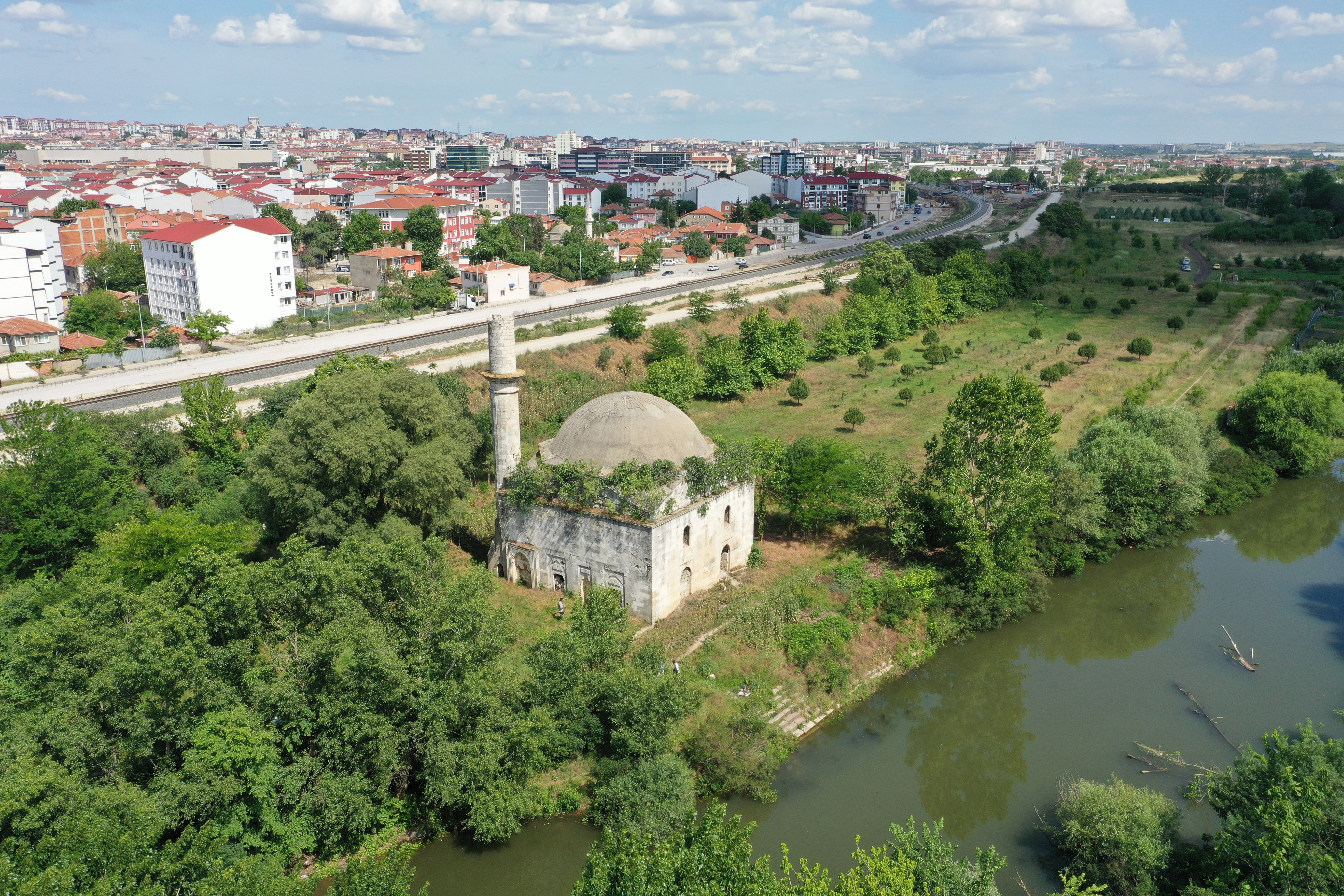 74 yıldır harabe haldeydi! 5,5 asırlık Evliya Kasımpaşa Camii ayağa kaldırılacak 74 yıldır harabe haldeydi! 5,5 asırlık Evliya Kasımpaşa Camii ayağa kaldırılacak - 2. Resim