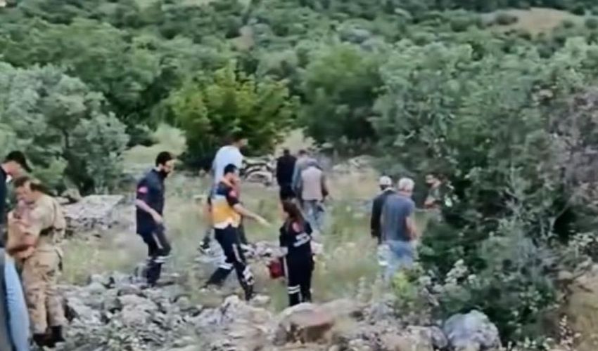 Ormanda keklik avlarken can verdi Ormanda keklik avlarken can verdi - 1. Resim