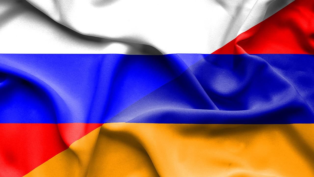 Rusya-Ermenistan arasında soğuk rüzgarlar! Büyükelçi Moskova&#039;ya geri çağrıldı