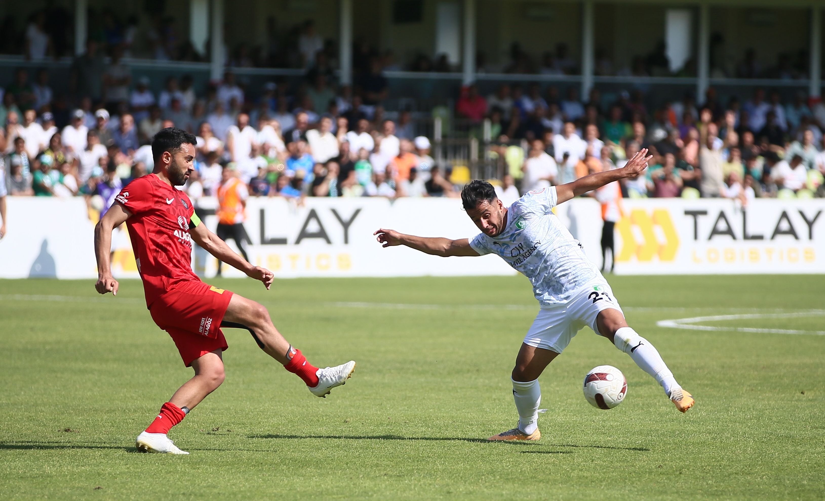 Süper Lig'e çıkan son takım belli oluyor! Sakaryaspor - Bodrum FK finalde karşılaşacak - 1. Resim