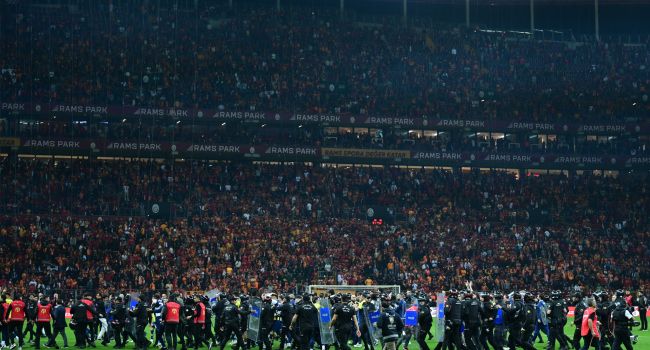 3 Fenerbahçelinin Galatasaray derbisindeki olaylarla ilgili verdiği savcılık ifadeleri ortaya çıktı 3 Fenerbahçelinin Galatasaray derbisindeki olaylarla ilgili verdiği savcılık ifadeleri ortaya çıktı - 4. Resim