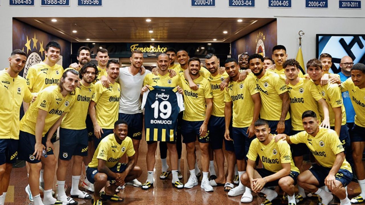 Fenerbahçe Bonucci&#039;nin futbolu bırakacağını açıkladı