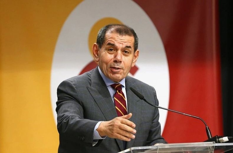 Galatasaray'da Dursun Özbek yeniden başkan seçildi Galatasaray yeni başkanını seçiyor! Dursun Özbek ve Süheyl Batum oylarını kullandı - 4. Resim