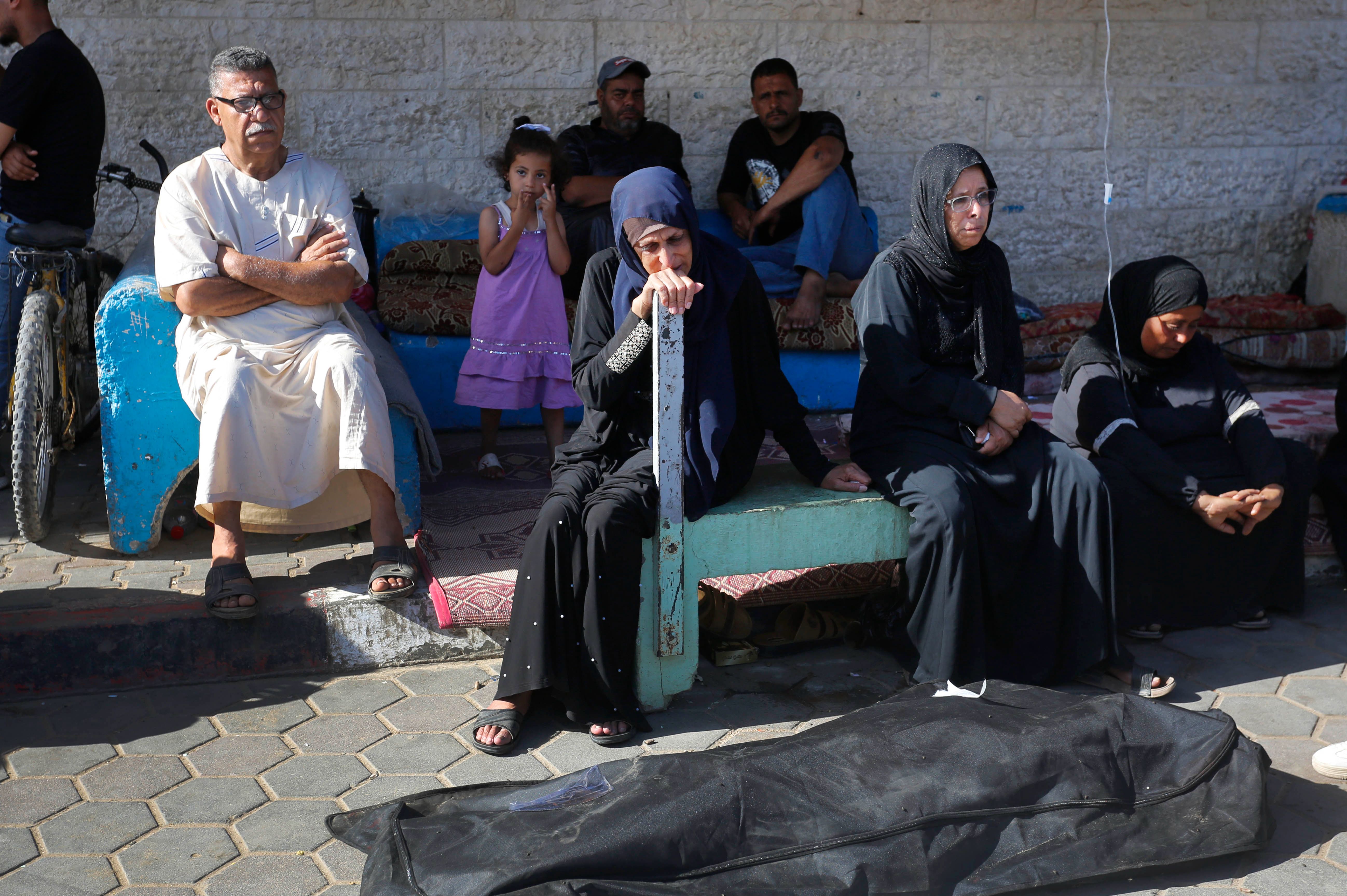 İsrail, Gazze'nin kuzeyine düzenlediği saldırılarda 20 Filistinliyi öldürdü İsrail, Gazze'nin kuzeyine düzenlediği saldırılarda 20 Filistinliyi öldürdü - 1. Resim