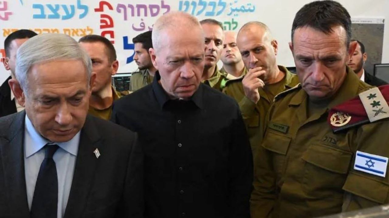İsrail&#039;de 100 bin asker isyan çıkarmaya hazırlanıyor! Netanyahu&#039;nun oğlu da destekçilerin arasında