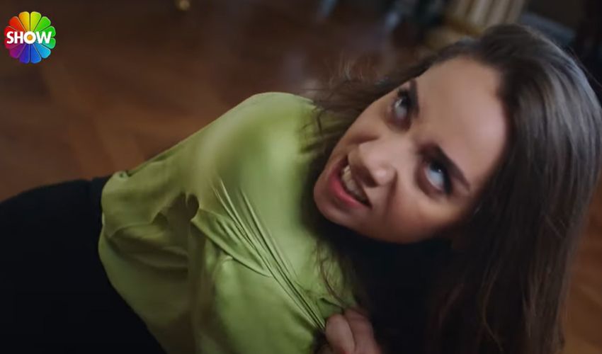 Kızılcık Şerbeti’nin son bölümünde ortalık karıştı! Senaryo ifşa oldu, yeni bölümde Nilay’a büyük şok Kızılcık Şerbeti’nin son bölümünde ortalık karıştı! Senaryo ifşa oldu, yeni bölümde Nilay’a büyük şok - 2. Resim