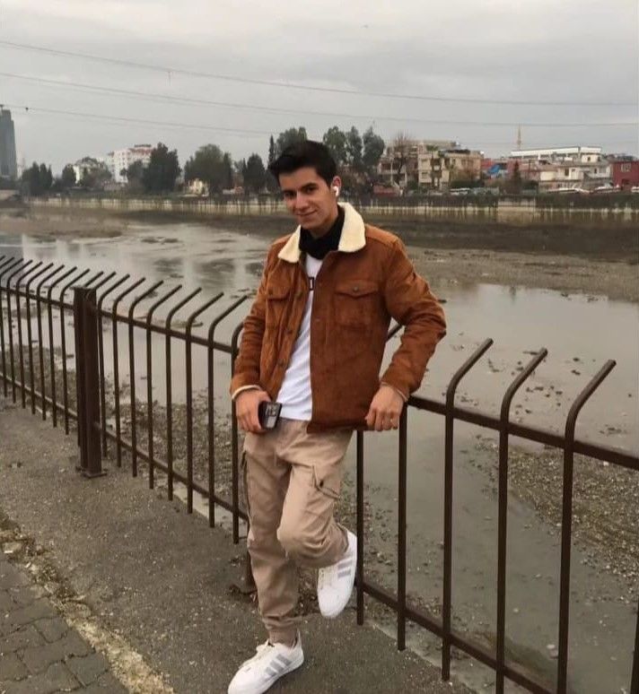 Sulama kanalından cansız bedeni çıkarıldı! Acılı anne son kez kucağına alıp sevdi Sulama kanalından cansız bedeni çıkarıldı! Acılı anne son kez kucağına alıp sevdi - 3. Resim