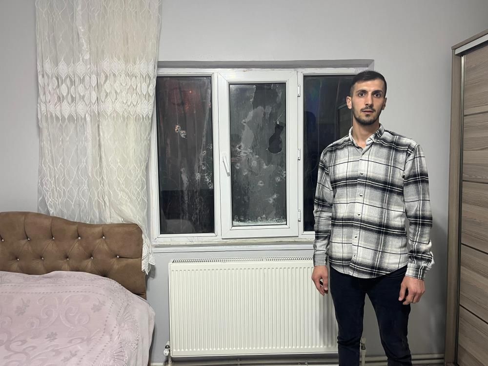 Ailesi tarafından hedef alındı, hayatı kabusa döndü! Kurşun sesine uyanan çocuklar hastanelik oldu Ailesi tarafından hedef alındı, hayatı kabusa döndü! Kurşun sesine uyanan çocuklar hastanelik oldu - 4. Resim