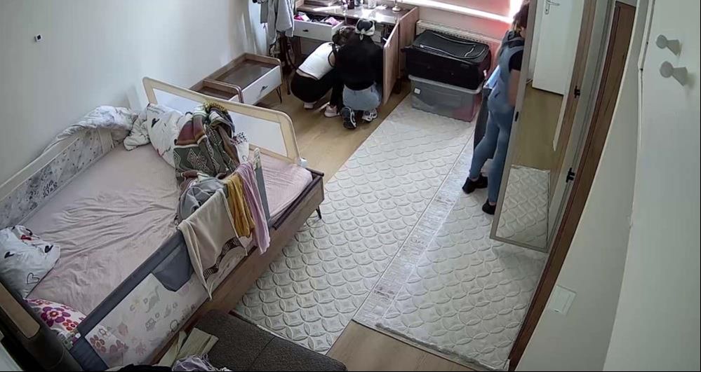 Bakırköy'de kadın hırsızlar yeni doğan bebeğin takılarını çaldı! - 3. Resim