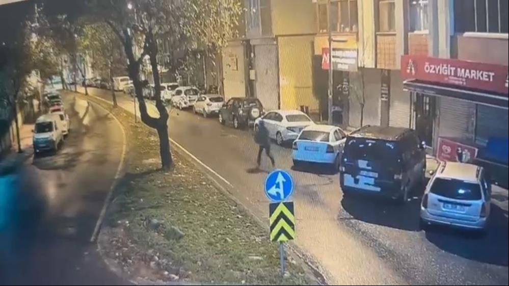 İstanbul polisi 20 yaşındaki Aslıhan Zengin'i bıçaklayan saldırganı arıyor! Ne parmak izi var ne de yüz eşleşmesi - 4. Resim