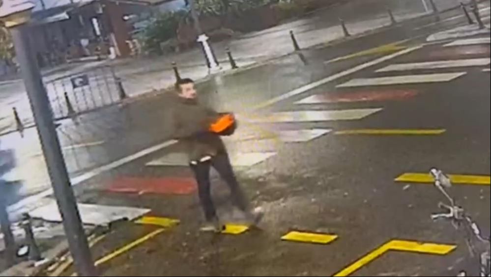 İstanbul polisi 20 yaşındaki Aslıhan Zengin'i bıçaklayan saldırganı arıyor! Ne parmak izi var ne de yüz eşleşmesi - 5. Resim