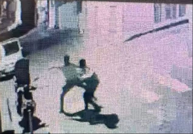 Katledilen üniversite öğrencisi Ata Emre Akman'ın ailesinden 17 yaşındaki katil için flaş talep Katledilen üniversite öğrencisi Ata Emre Akman'ın ailesinden 17 yaşındaki katil için flaş talep - 1. Resim