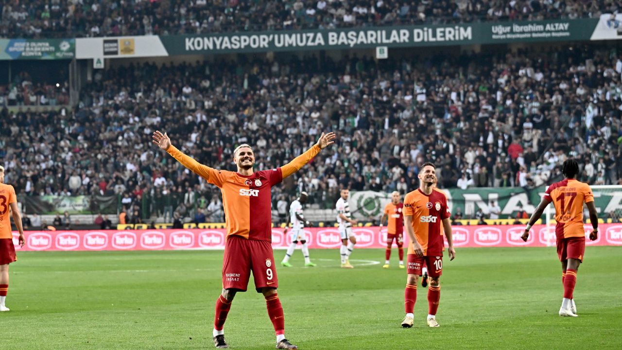 Süper Lig'de şampiyon Galatasaray! Okan Buruk rekor kırarak tarihe geçti Süper Lig'de şampiyon Galatasaray! Okan Buruk rekor kırarak tarihe geçti - 2. Resim