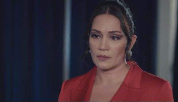 Anne- kız ilişkisi konusunu ele alan Yalan dizisinde Melike karakterini Aslıhan G&uuml;ner oynuyor - 1. Resim