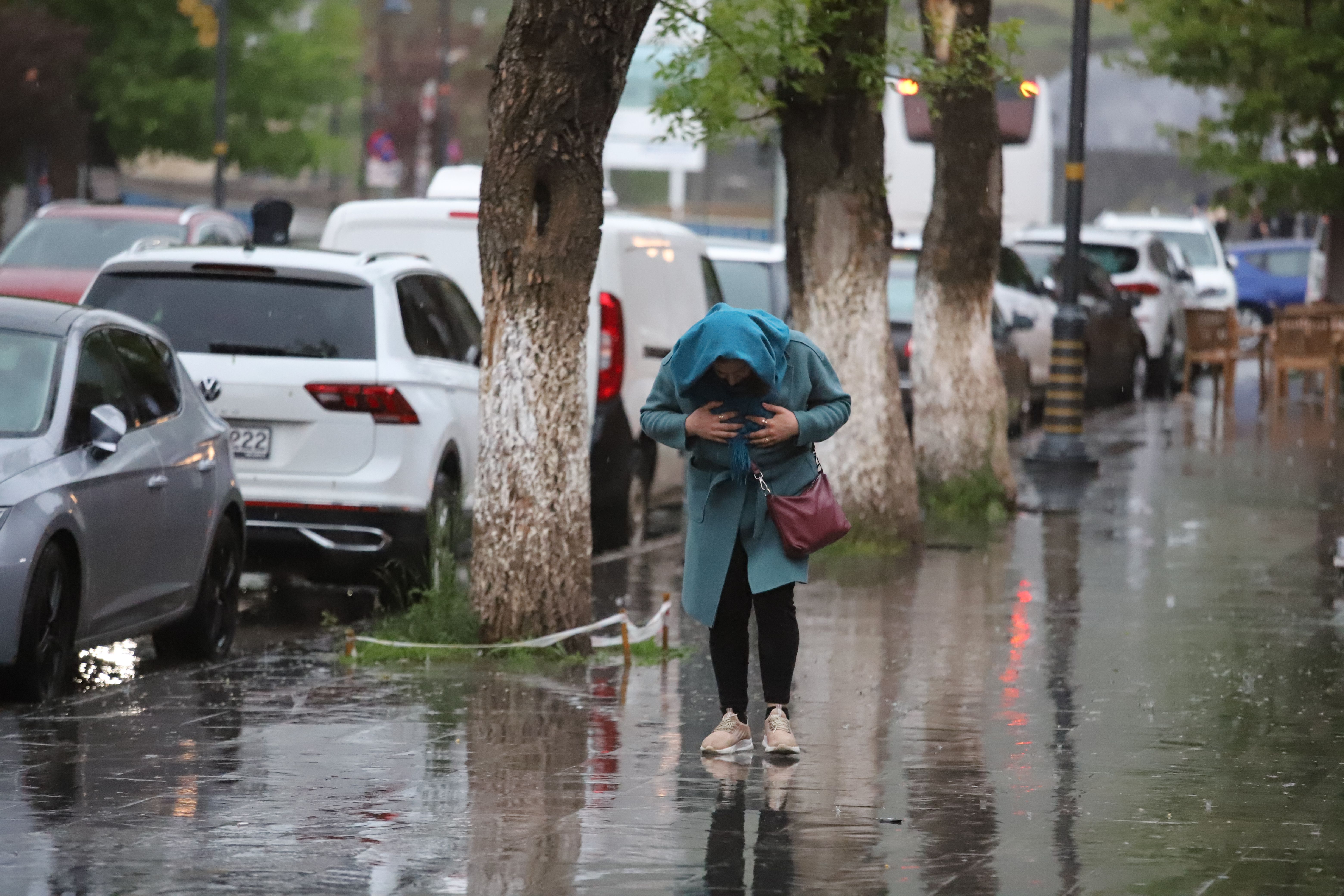 Hem valilik hem de Orhan Şen uyardı: Ankara sağanağa teslim olacak - 2. Resim