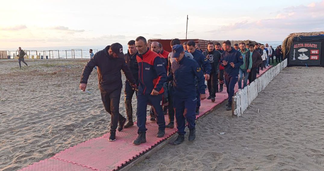 Henüz 19 yaşındaydı! Yüzmek için girdiği denizden cesedi çıkarıldı Henüz 19 yaşındaydı! Yüzmek için girdiği denizden cesedi çıkarıldı - 1. Resim