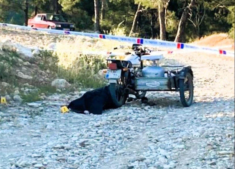 Oğlu tarafından silahlı saldırıya uğrayan babanın nasıl hayatta kaldığı ortaya çıktı! Anne katili genç tutuklandı Oğlu tarafından silahlı saldırıya uğrayan babanın nasıl hayatta kaldığı ortaya çıktı! Anne katili genç tutuklandı - 3. Resim