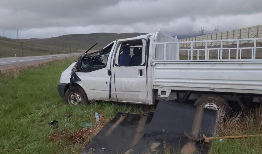Sivas’ta feci kaza: Mantar toplamaya gitti, döndüğünde otomobili ikiye bölünmüştü - 2. Resim