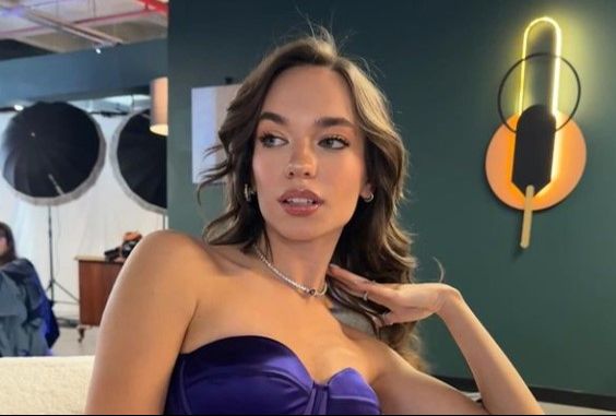 Yalan dizisinde Duru karakterini Eylül Tumbar oynuyor Yalan dizisinde Duru karakterini Eylül Tumbar oynuyor - 1. Resim