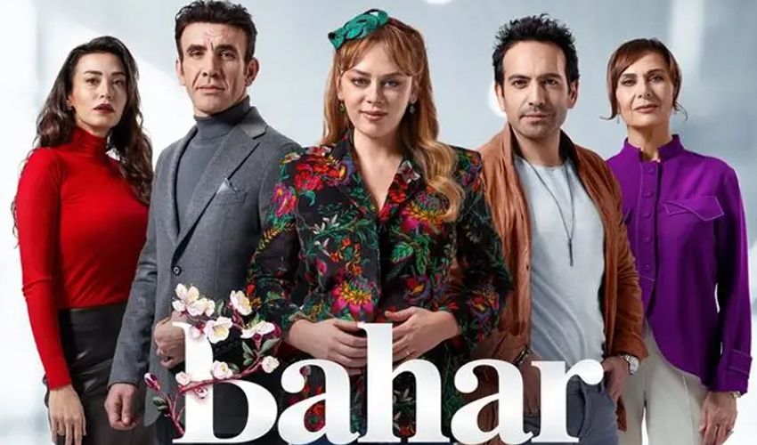 Bahar dizisinin setinde kriz! Demet Evgar’ın küfrettiği iddiası ortalığı karıştırdı Bahar dizisinin setinde kriz! Demet Evgar’ın küfrettiği iddiası ortalığı karıştırdı - 3. Resim