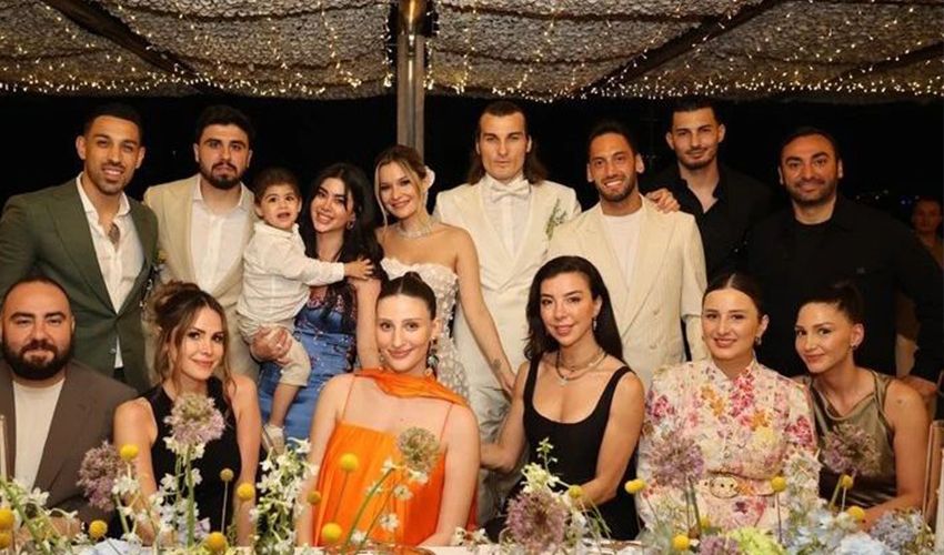 Fenerbahçe'nin yıldız futbolcusu Çağlar Söyüncü ile Serra Pakdemir evlendi Fenerbahçe'nin yıldız futbolcusu Çağlar Söyüncü ile Serra Pakdemir evlendi - 4. Resim