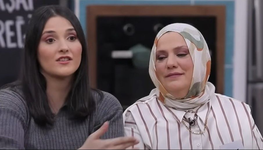 Gelinim Mutfakta'da Seda, eşinin rahatsızlanması sebebiyle yarışmadan ayrıldı Gelinim Mutfakta'da Seda, eşinin rahatsızlanması sebebiyle yarışmadan ayrıldı - 1. Resim