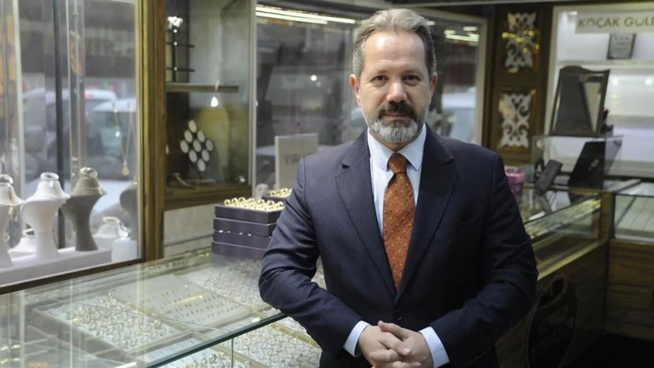 İslam Memiş, altın yatırımcıları için fırsat tarihini açıkladı İslam Memiş, altın yatırımcıları için fırsat tarihini açıkladı - 1. Resim