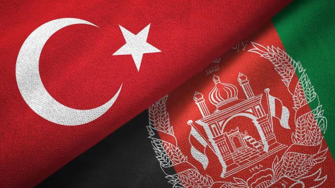 Afganistan ile vizeler karşılıklı durduruldu