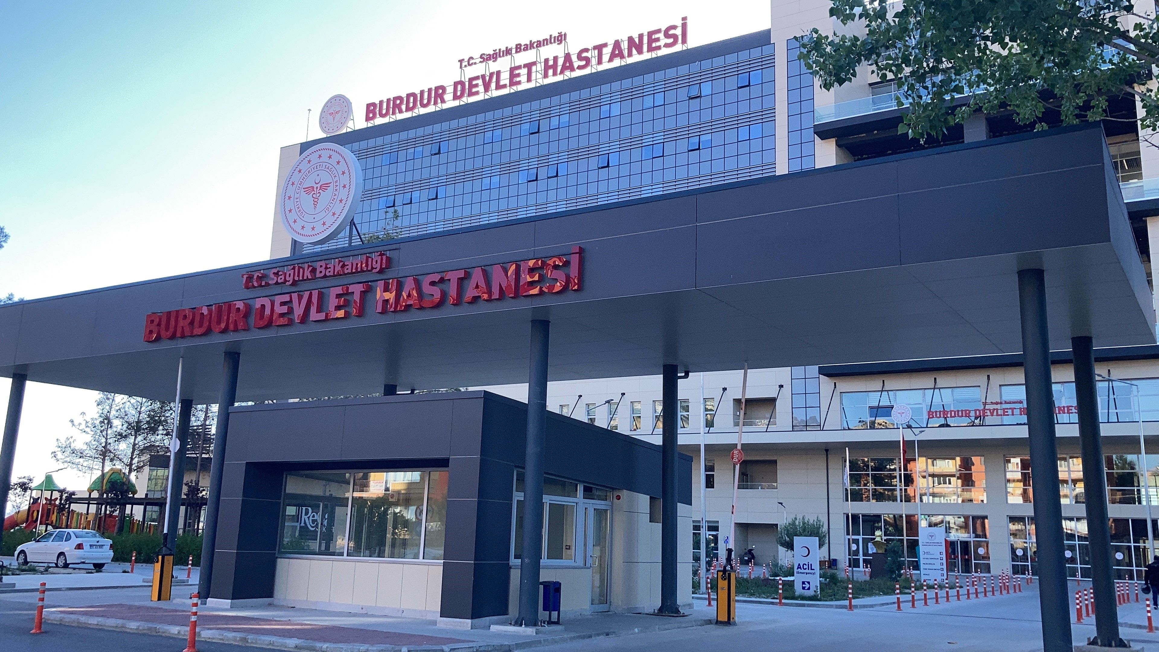 Burdur'da diyaliz dehşeti! Bir günde 2 ölüm, 33 hasta vardı Burdur'da diyaliz dehşeti!  Bir günde 2 ölüm, 33 hasta vardı - 2. Resim