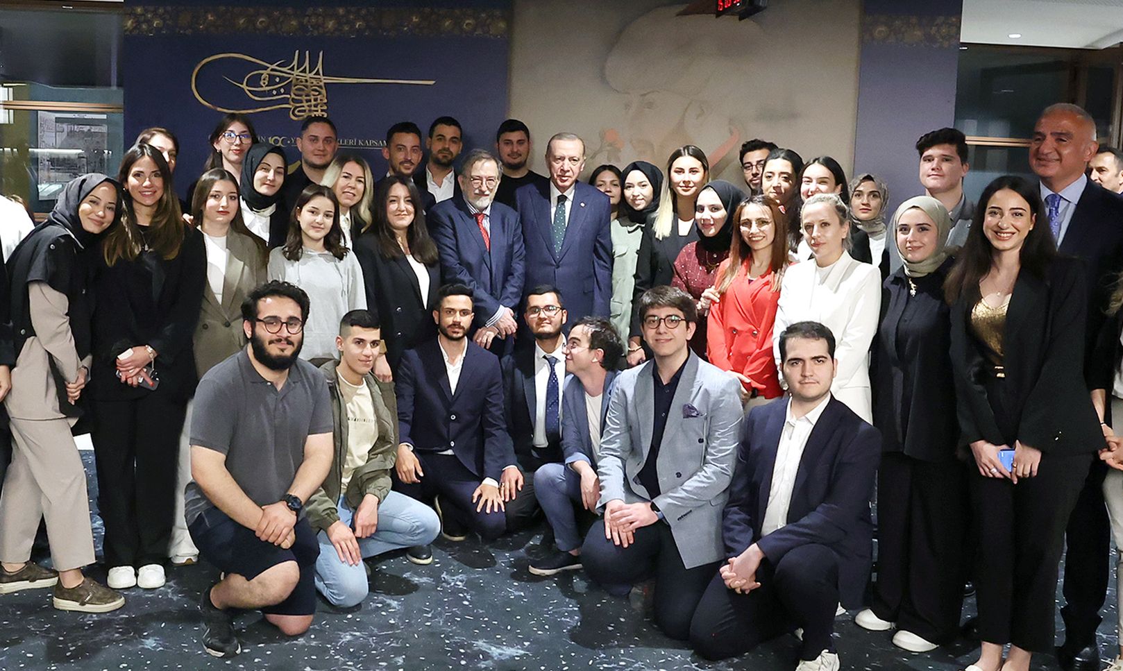 Millet Kütüphanesi'nin Fatih Sultan Mehmed sergisine Cumhurbaşkanı Erdoğan katıldı Millet Kütüphanesi'nin Fatih Sultan Mehmed sergisine Cumhurbaşkanı Erdoğan katıldı - 7. Resim