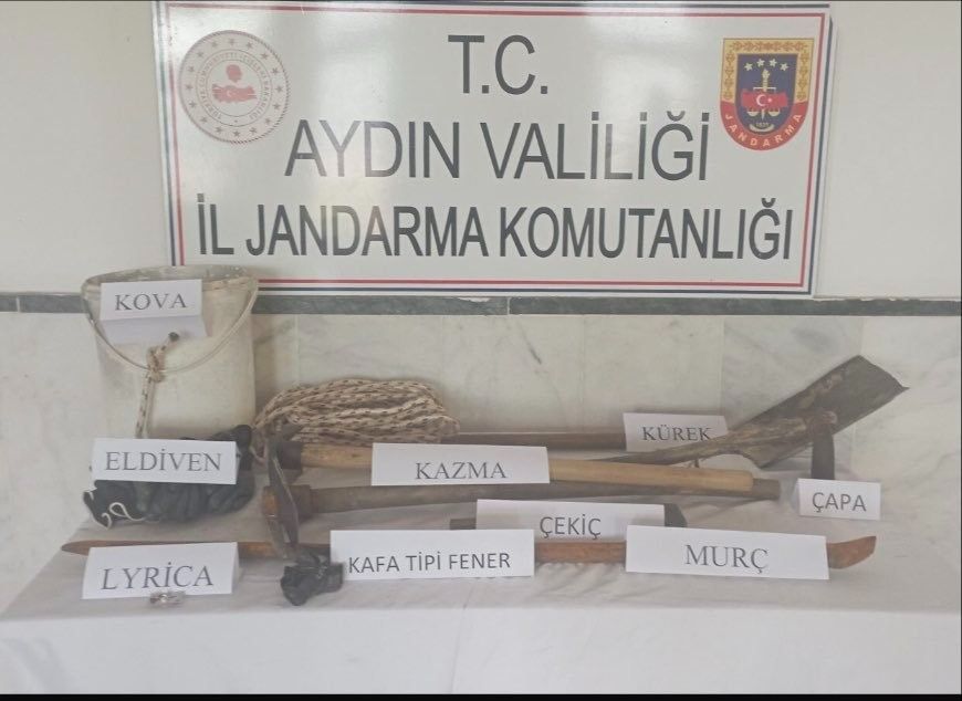 Aydın'da film gibi define operasyonu! Jandarmayı şaşkına çeviren ekip - 2. Resim