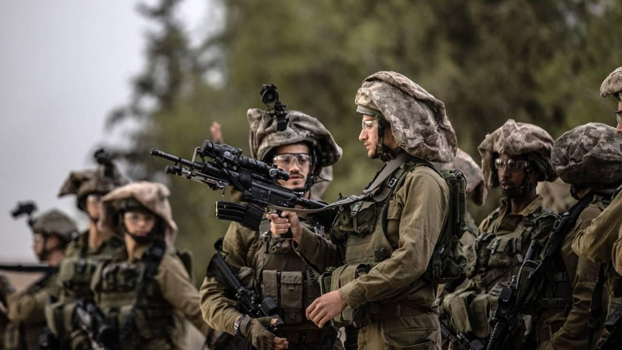 İsrail ordusu Refah’ın merkezine ilerliyor! Şehrin hâkim noktalarına keskin nişancılar yerleştiriliyor