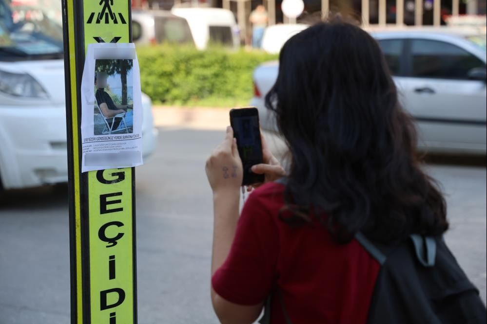 Adanalılar bu adamı konuşuyor! ‘Şerefsizdir, gördüğünüz yerde suratına tükürün’ - 1. Resim