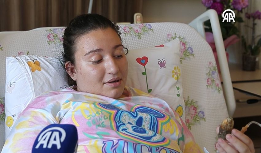 Ağrı içinde acile gitti, felaketi yaşadı! ‘Böyle bir taş görülmemiş’ - 1. Resim