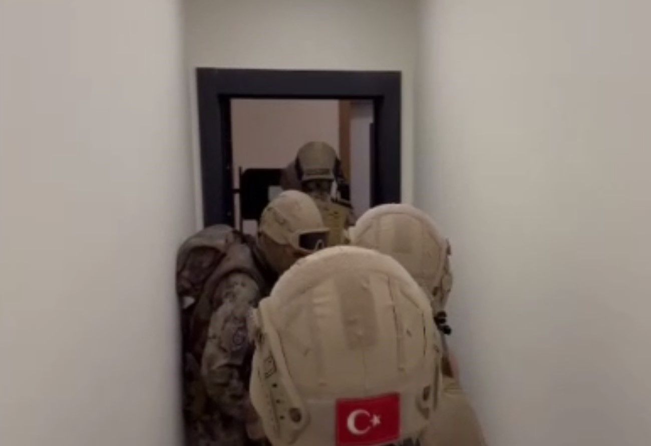 FETÖ yapılanmaları yerle bir ediliyor! 'Güncel esnaf'lara büyük darbe - 3. Resim