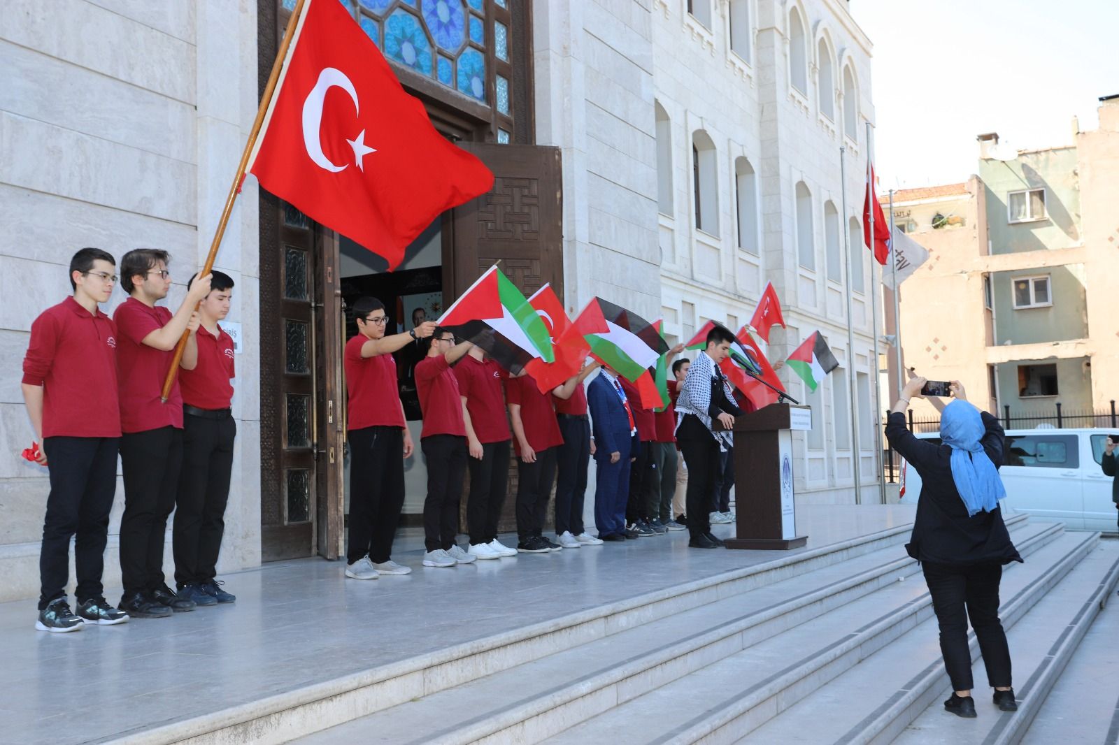 İmam Hatip öğrencilerinden Kudüs bildirisi: Selahaddin Eyyubi’nin ruhuyla geleceğiz - 2. Resim