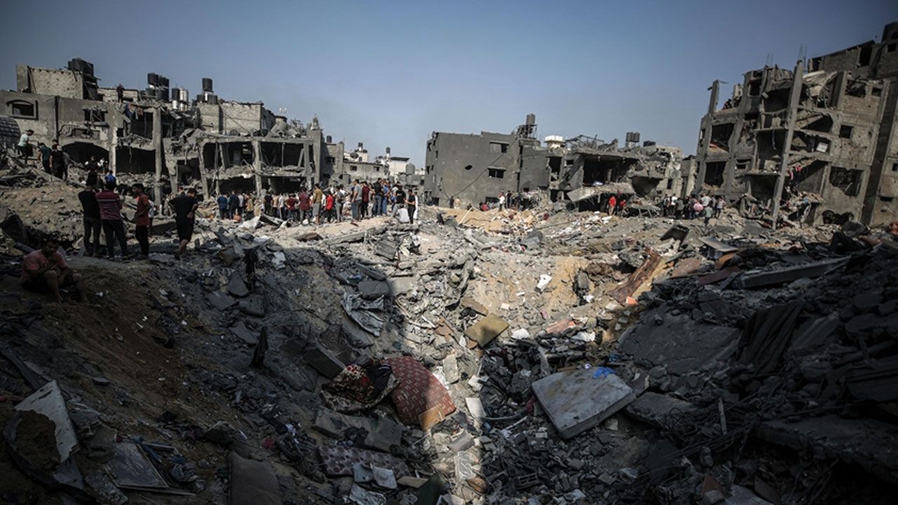 İsrail Gazze ve Refah'a havadan ölüm kusuyor! Kara işgalindeki 3 bölgeden çekildiler - 3. Resim