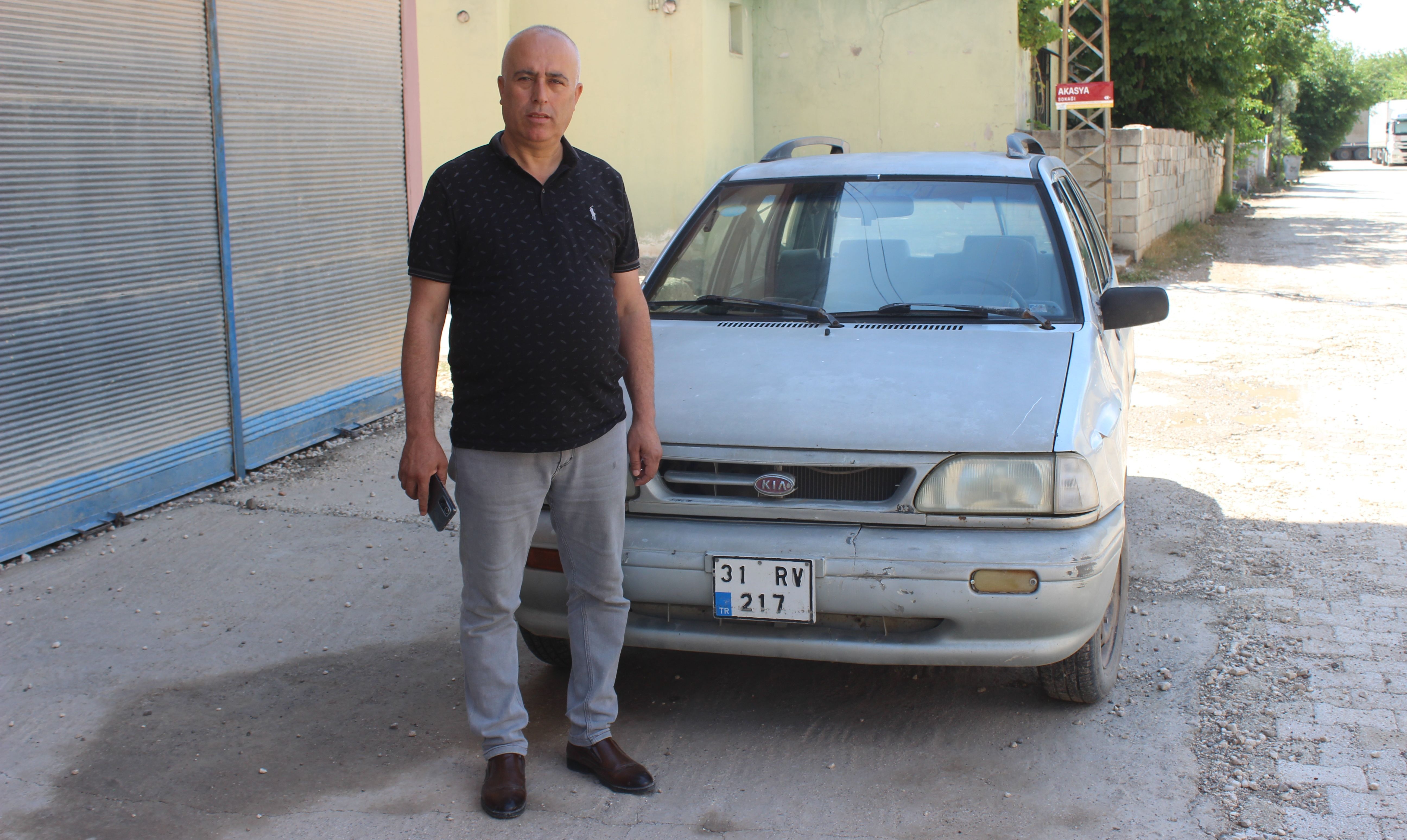 13 yılda 18 kez sınava girdi, ehliyetine kavuşamadı! "Gece gündüz çalışıyorum ama olmuyor" 13 yılda 18 kez sınava girdi, ehliyetine kavuşamadı! "Gece gündüz çalışıyorum ama olmuyor" - 1. Resim