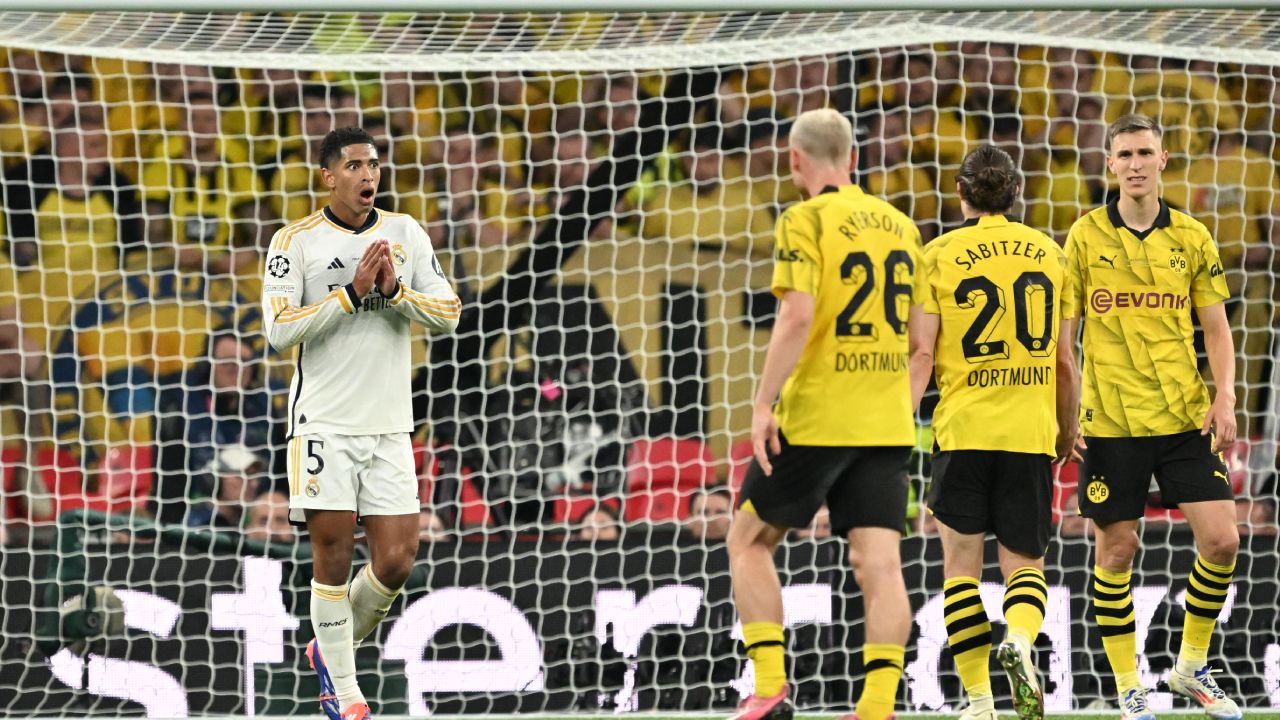 Arda Güler tarihe geçti! Real Madrid, Şampiyonlar Ligi kupasını müzesine götürdü - 2. Resim