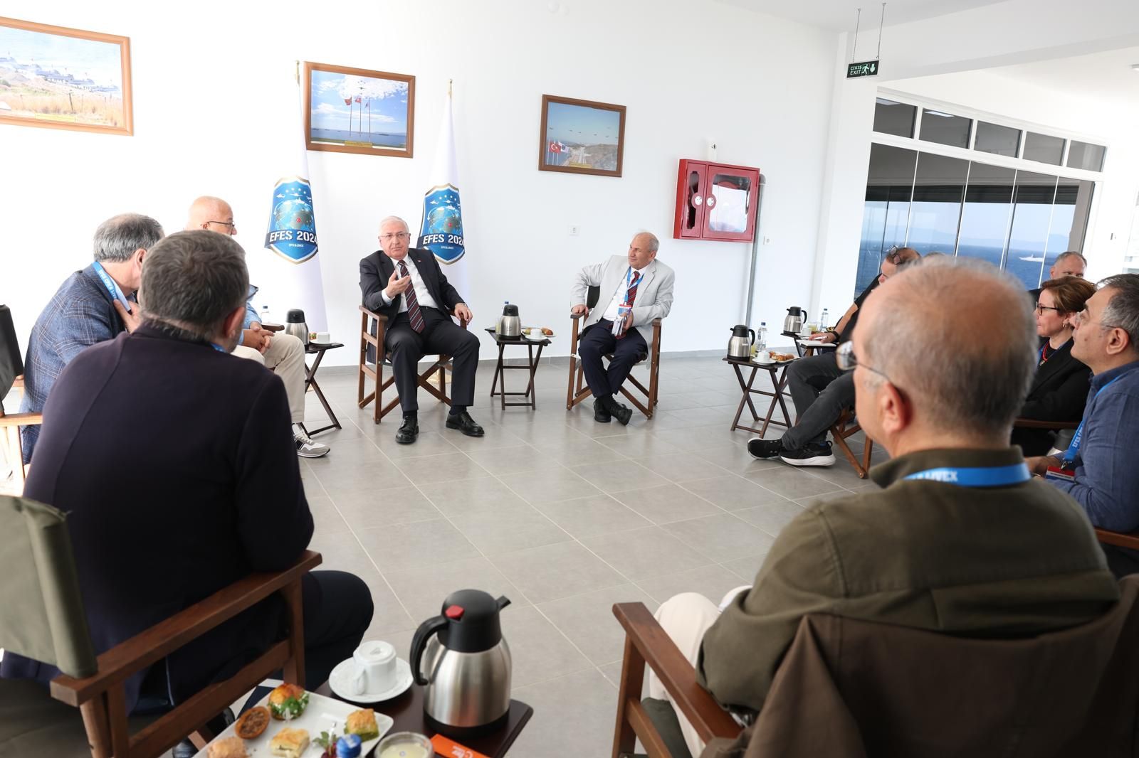 Milli Savunma Bakanı Güler’den kararlılık mesajı: Terör bittiği zaman Suriye'den çekiliriz Milli Savunma Bakanı Güler’den kararlılık mesajı: Terör bittiği zaman Suriye'den çekiliriz - 1. Resim