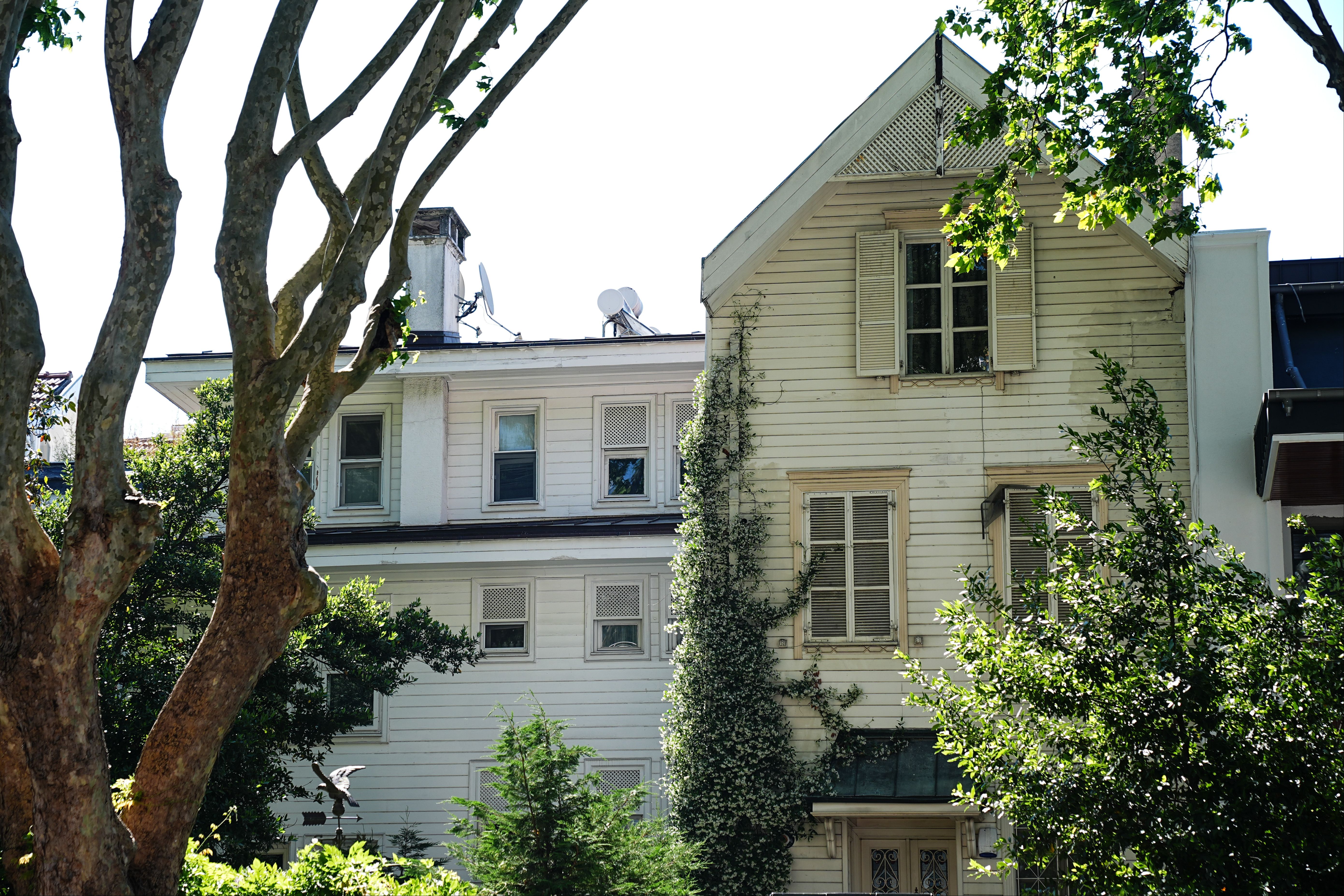 Tansu Çiller'in acı günü! Eşi Özer Uçuran Çiller hayatını kaybetti - 2. Resim