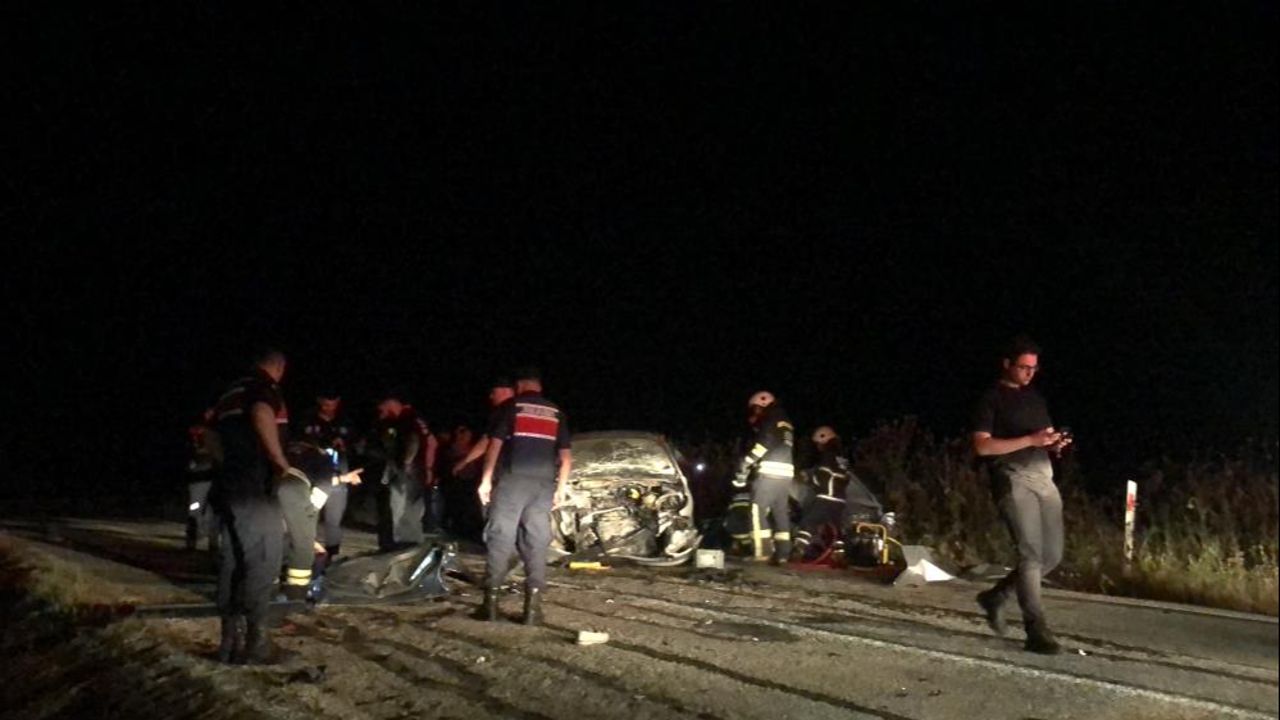 Babadan oğluna öldüren sollama! 3 kişi canından oldu, 4 kişi de yaralı - Gündem