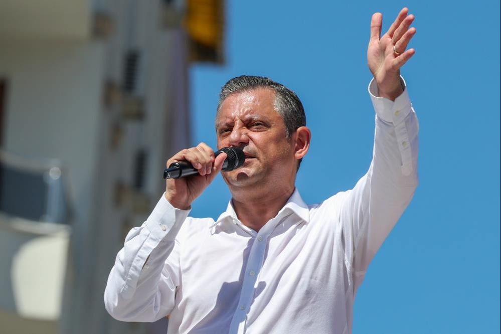 CHP lideri Özel'den çay fiyatı çıkışı: 