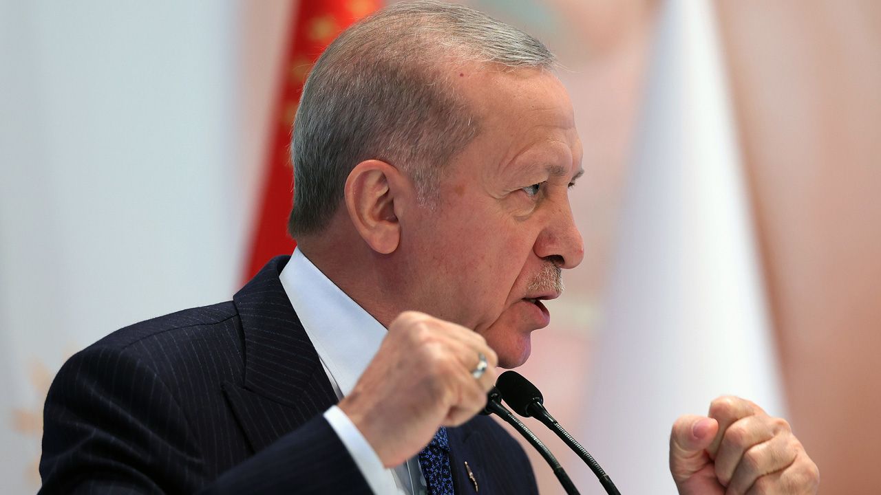 Cumhurbaşkanı Recep Tayyip Erdoğan AK Parti yönetimine Mevlanalı uyarı: Asla ve asla yakışmaz - 1. Resim